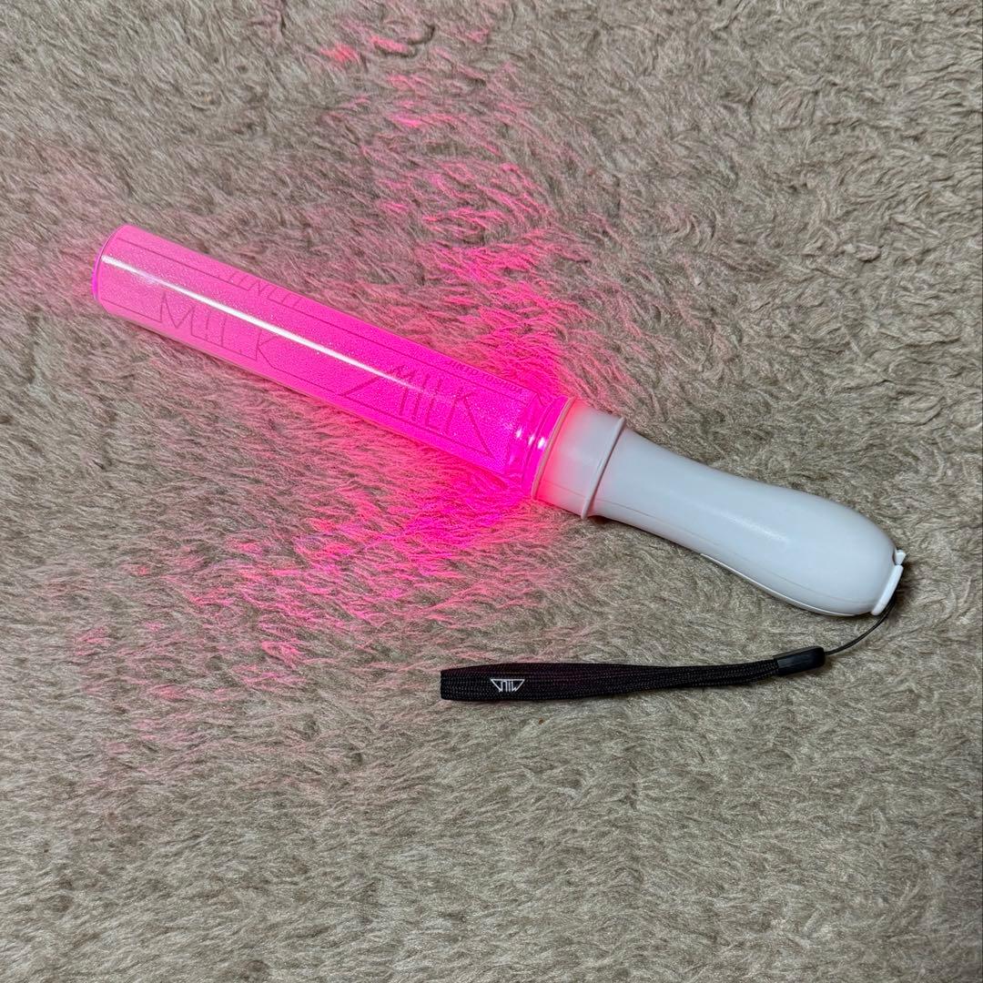 M!LK カラチェン ペンライト