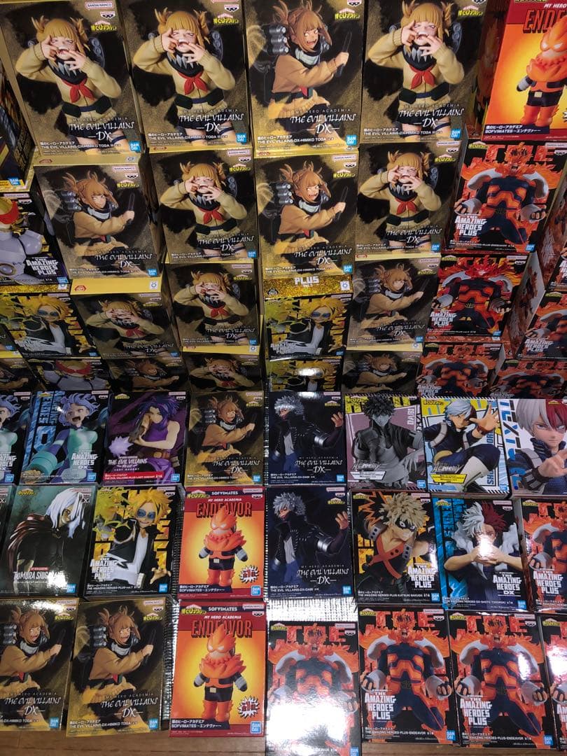 ヒロアカ　フィギュア　エンデヴァー　トガヒミコ　轟　爆轟　荼毘　ねじれ　63個