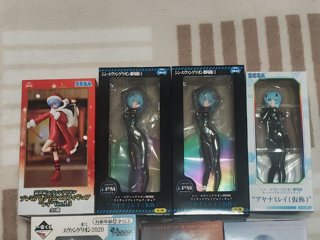 エヴァンゲリオン　綾波レイ　フィギュア　セット