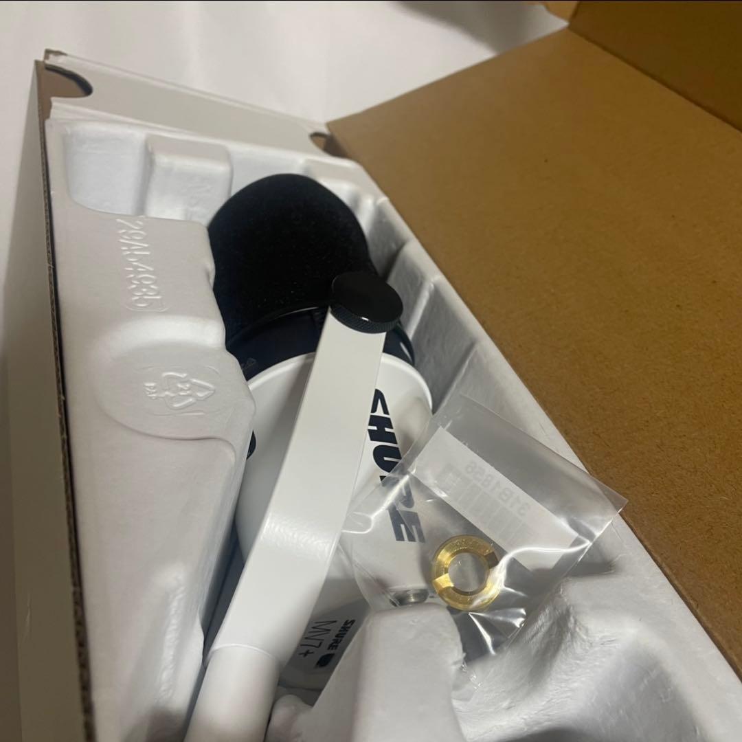 SHURE シュア MV7+ ポッドキャストマイクロホン ホワイト
