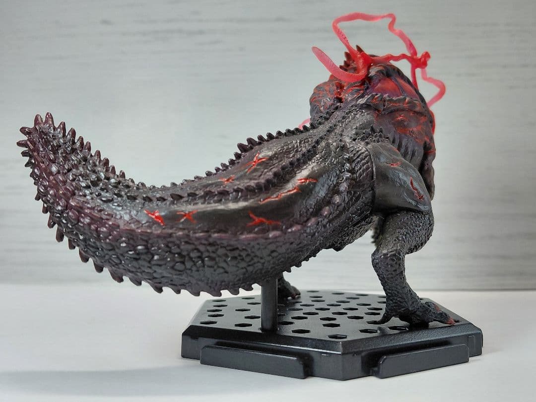 モンスターハンター 怒り喰らうイビルジョー フィギュア リペイント モンハン