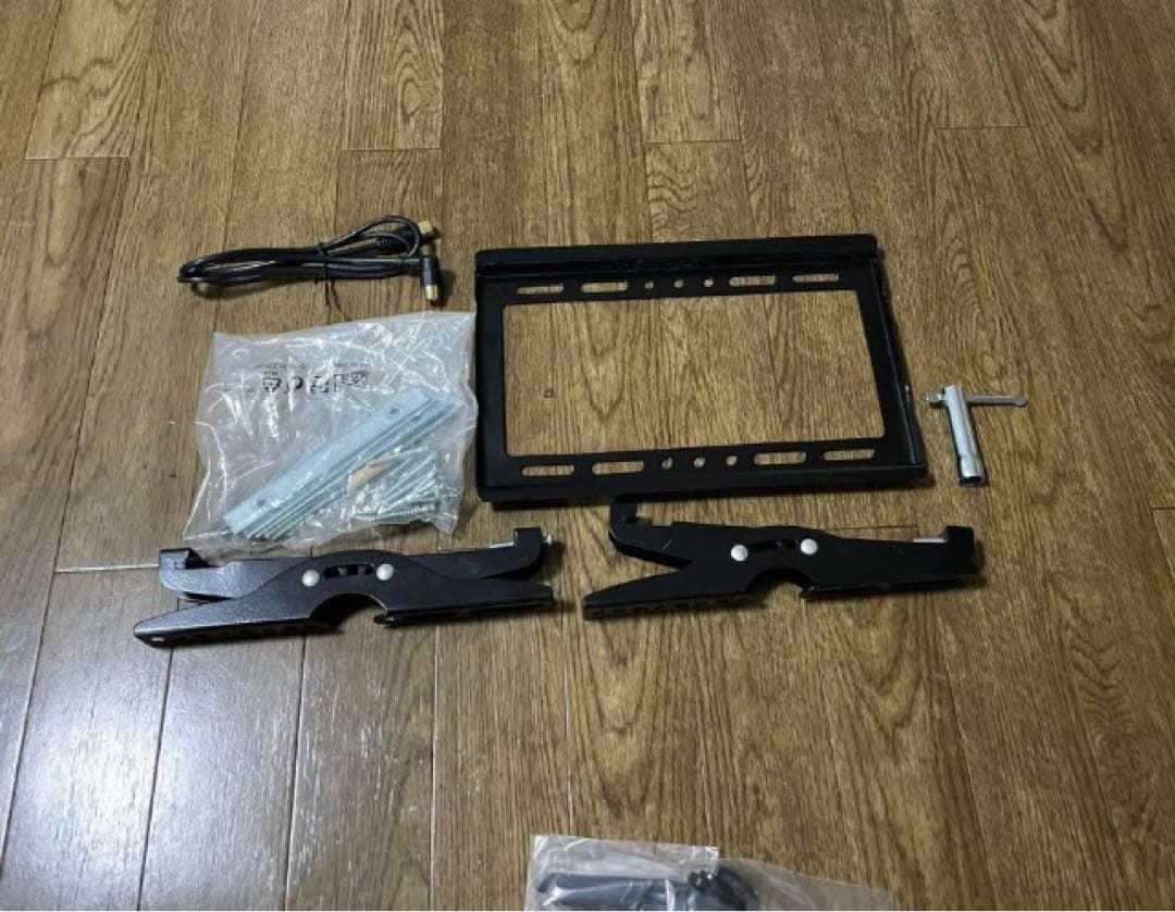 美品/中古/Hisense/液晶テレビ/ハイセンス/壁掛け/モニター/TV