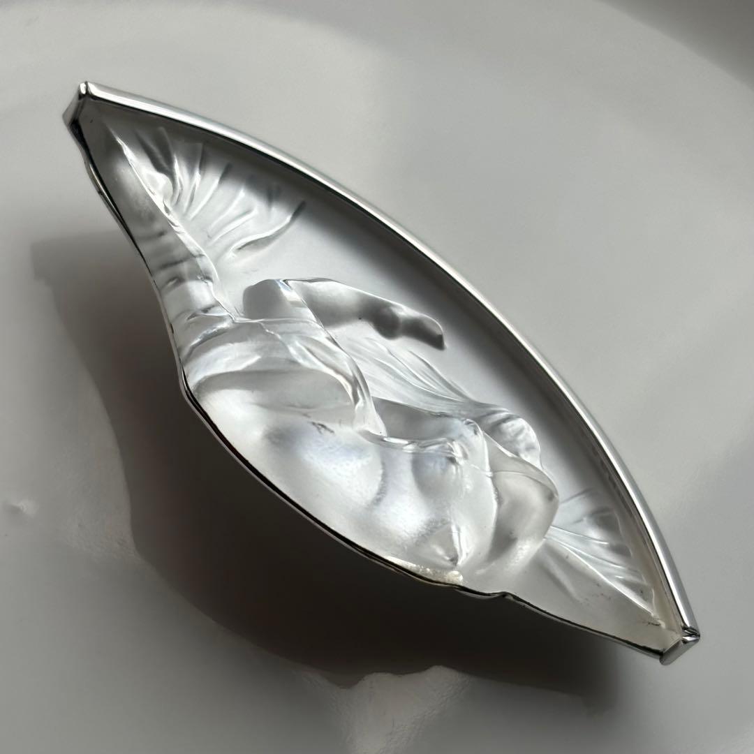 LALIQUE◎ シルバー925刻印カービングクリスタルブローチ◎ルネ・ラリック