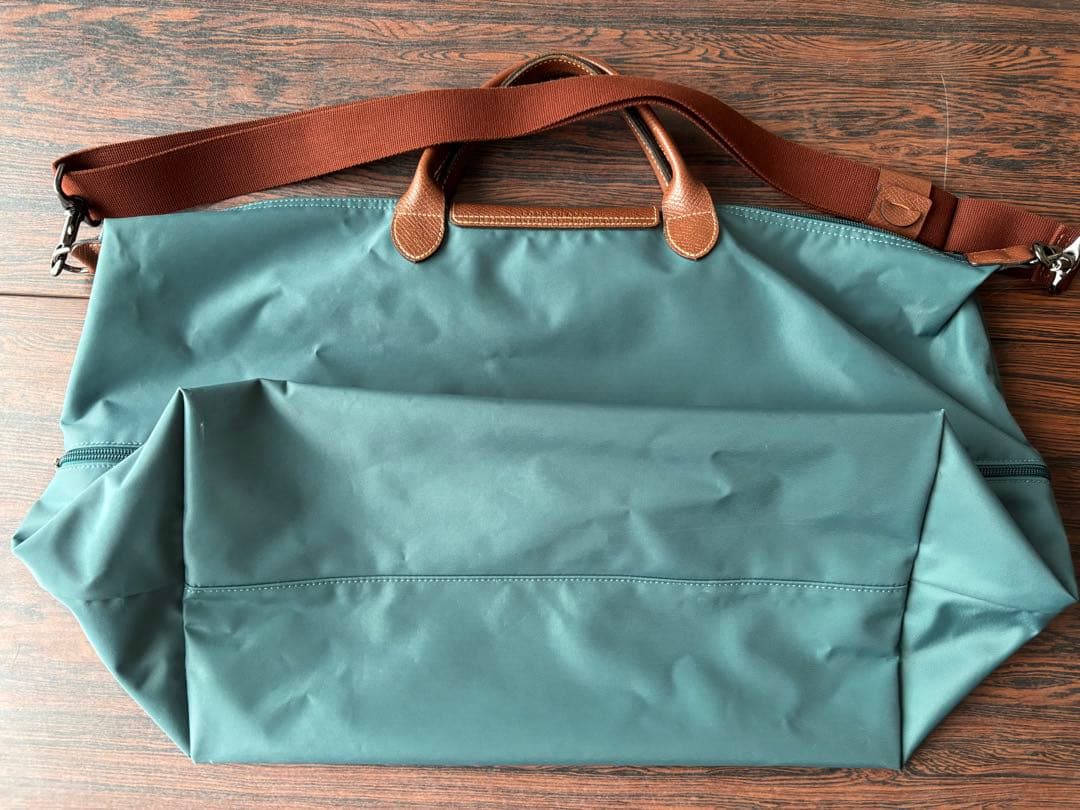 LONGCHAMP グリーントラベルバッグ