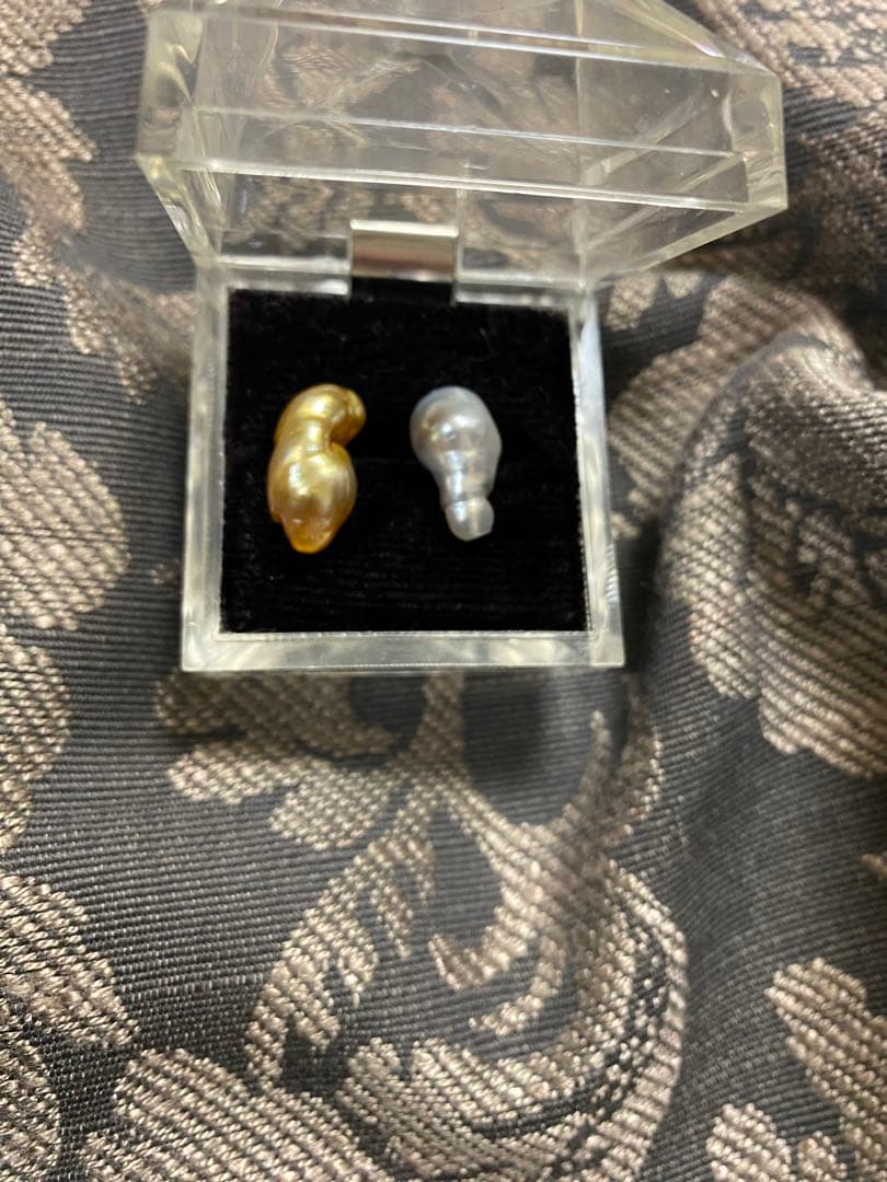 SALE❣️ 南洋真珠　白蝶貝ケシパールイヤリングまたはピアス加工付き