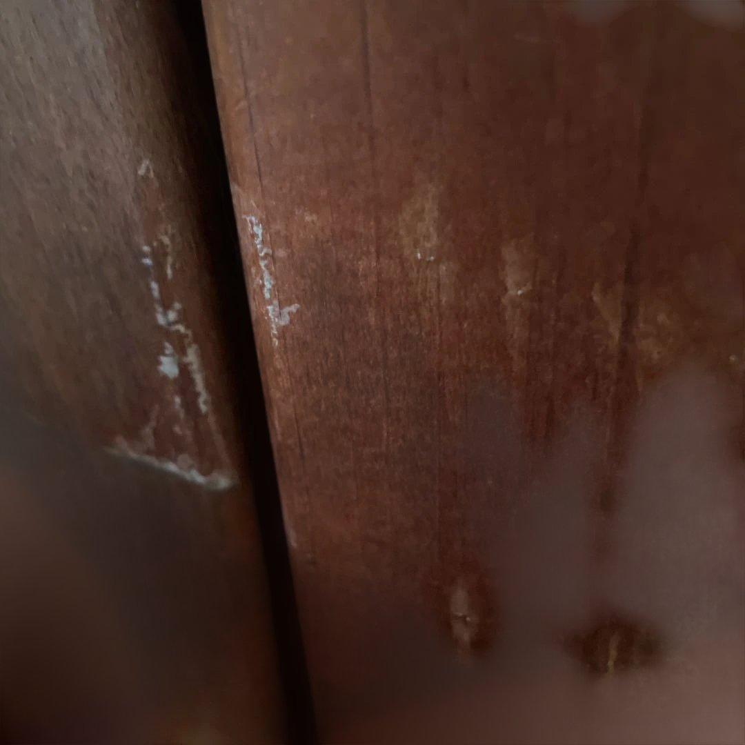 木製飾り棚　扉付き　カントリー　コーハウス　アンファン