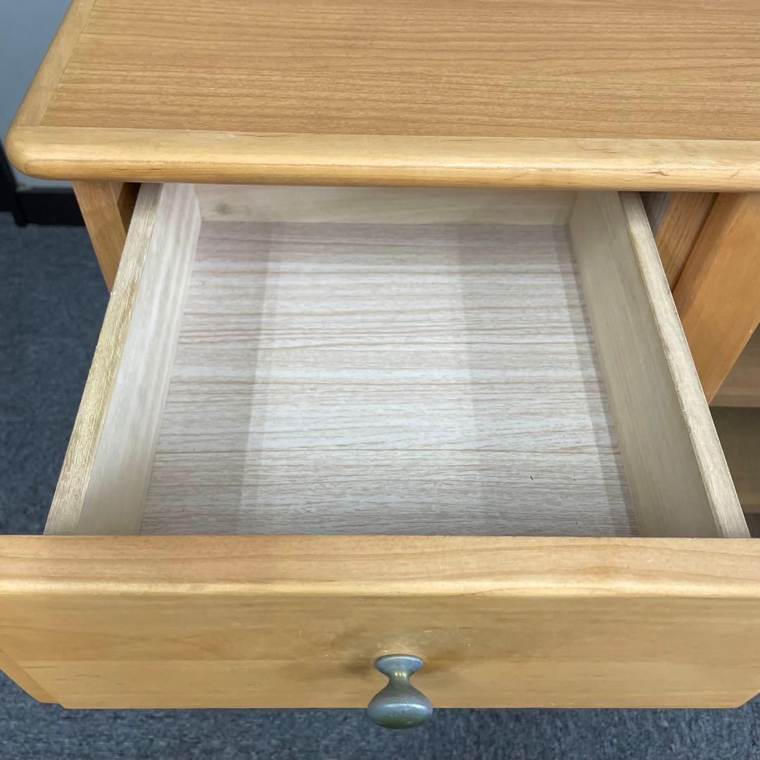 【美品】木製キャビネット ナチュラル 幅70cm サイドボード　北欧風　家具