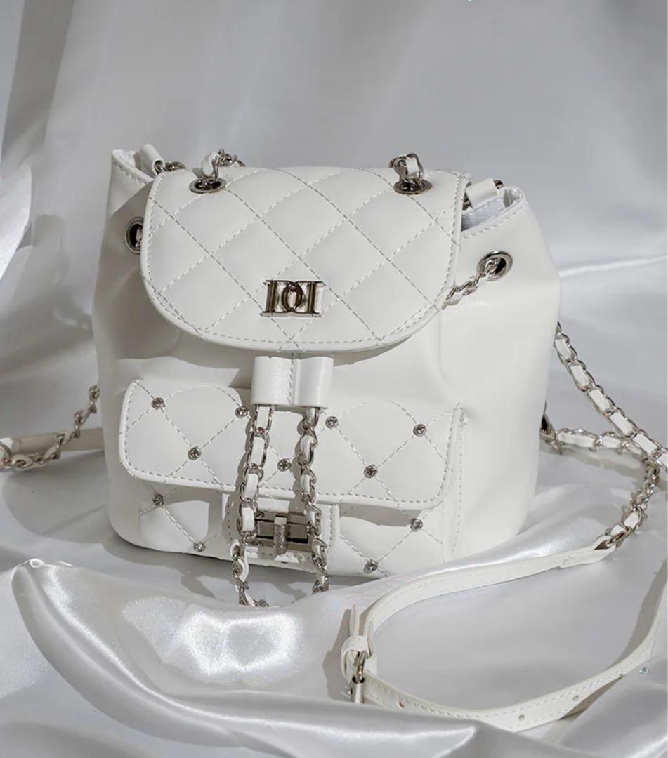 ダーリッチキルティングビジューミニリュックホワイト