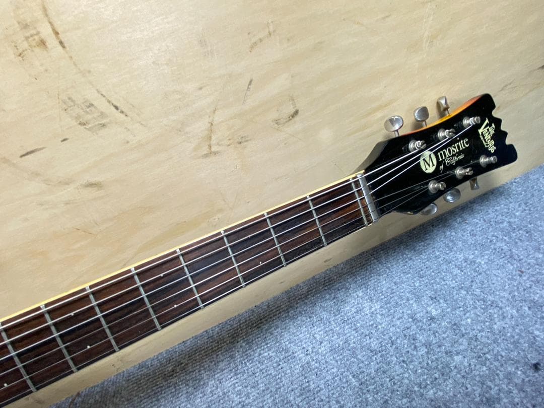 ギター 811 mosrite of california vibramute