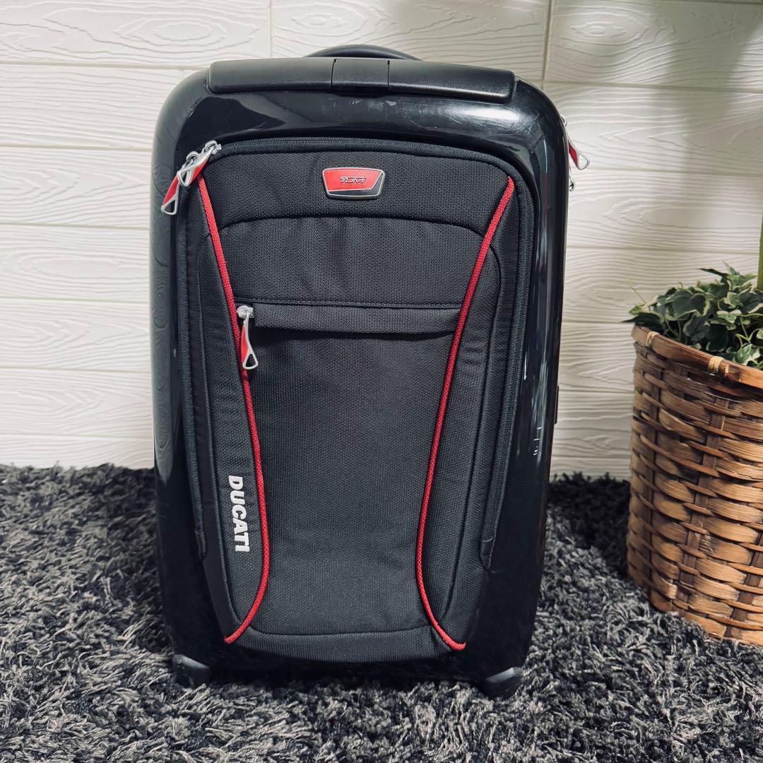 K*o様 TUMI × DUCATI クアトロポルテ 2輪スーツケース キャリー