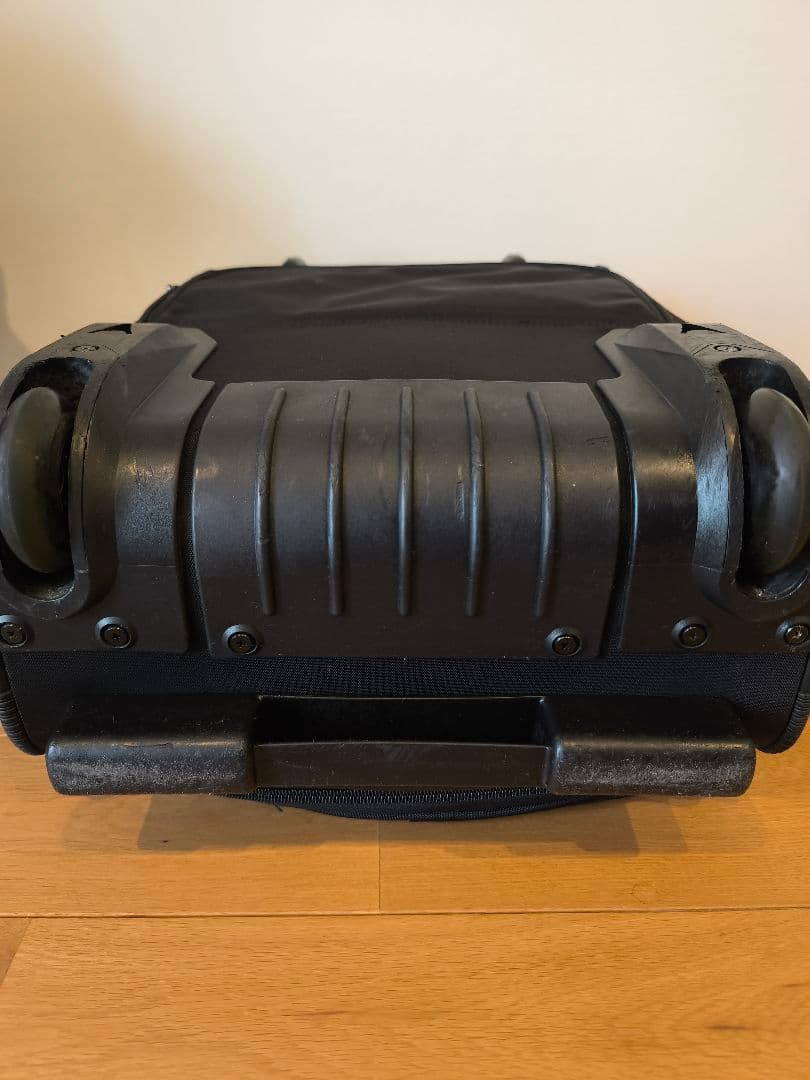 Travelpro Crew5 Expandable　キャリーバッグ