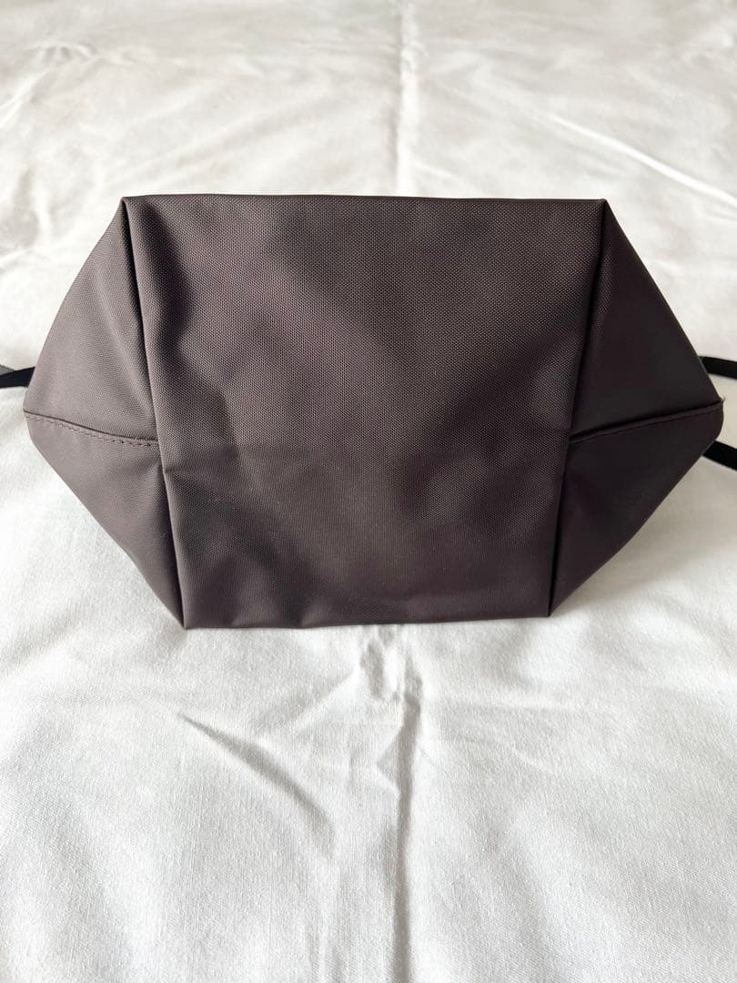 エルベシャプリエ ビッグポシェット　ブラウン