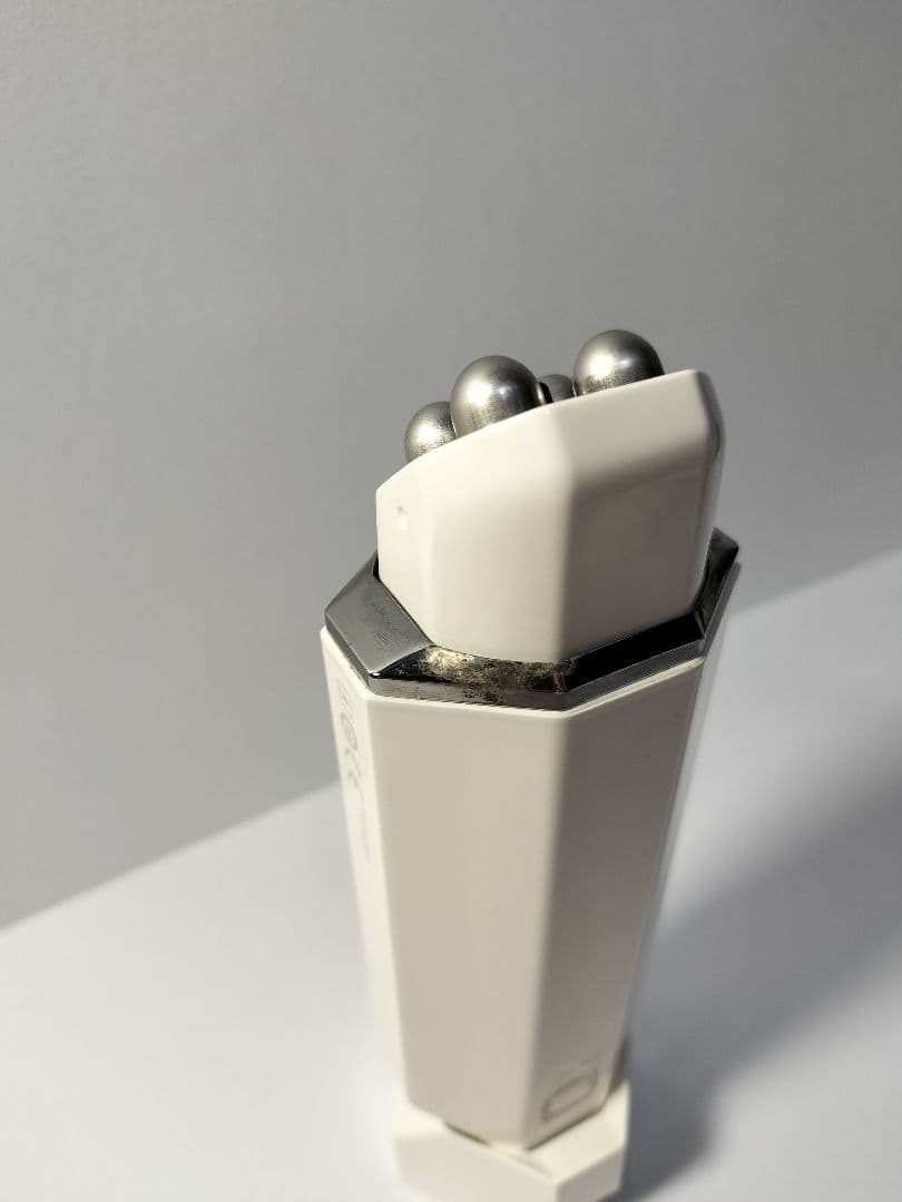 TRIPOLLAR pose トライポーラ式RF ボディケア美顔器 ホワイト