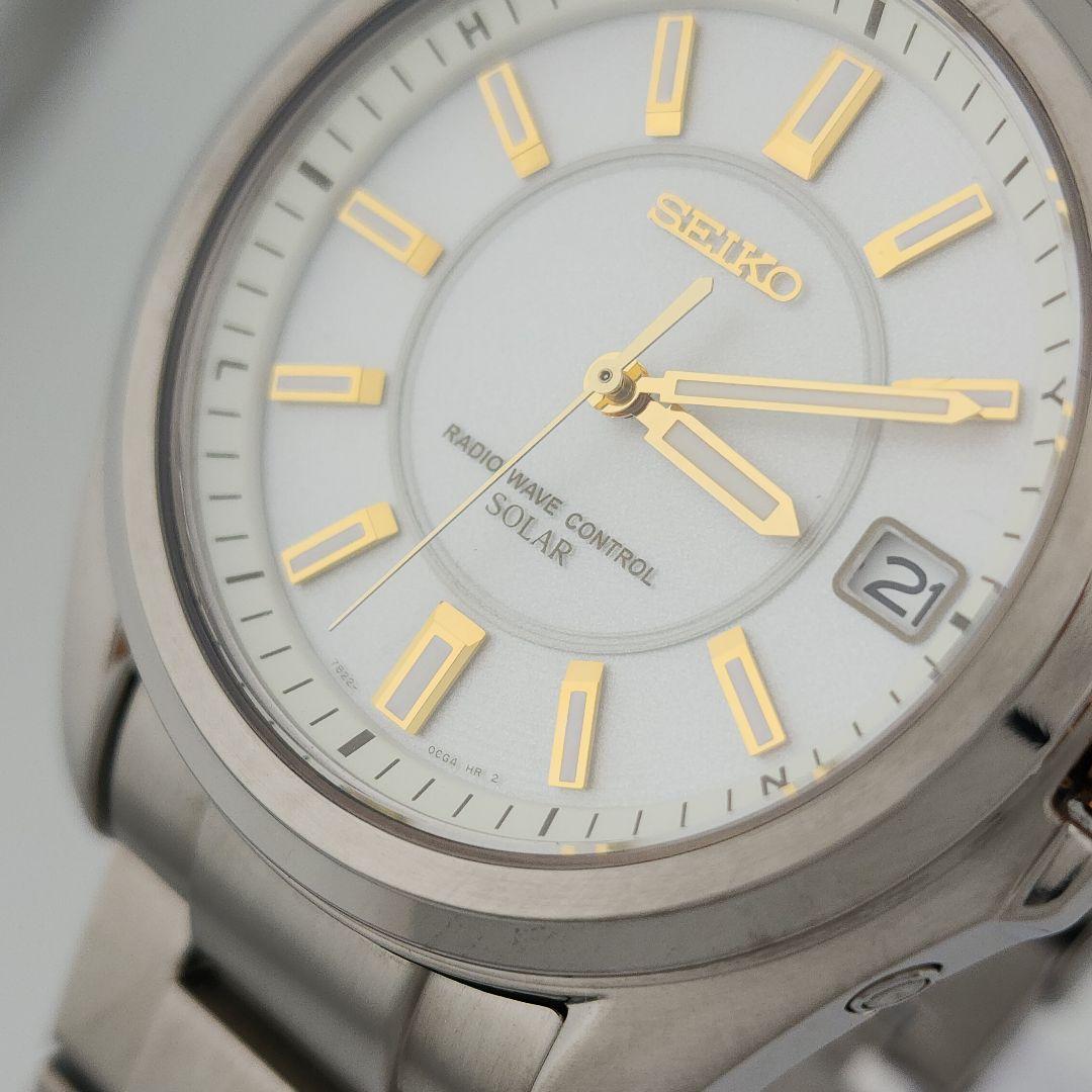 極美品SEIKO セイコー　腕時計　7B22-B0H0 電波ソーラー　チタニウム