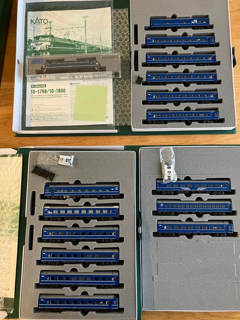 KATO 24系/14系寝台特急「さくら・はやぶさ/富士」+牽引車（EF66）