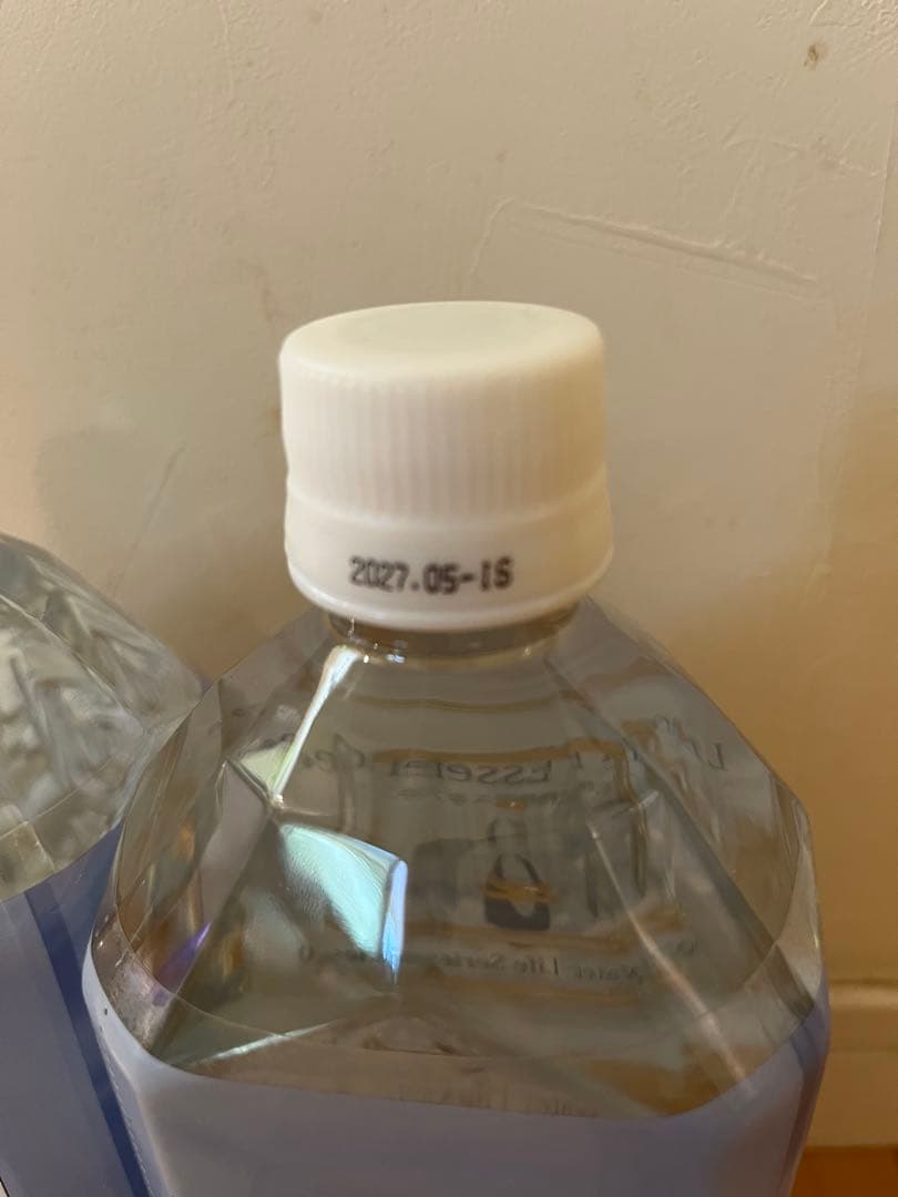 新品未開封　ライフエッセンス 1000ml×２本