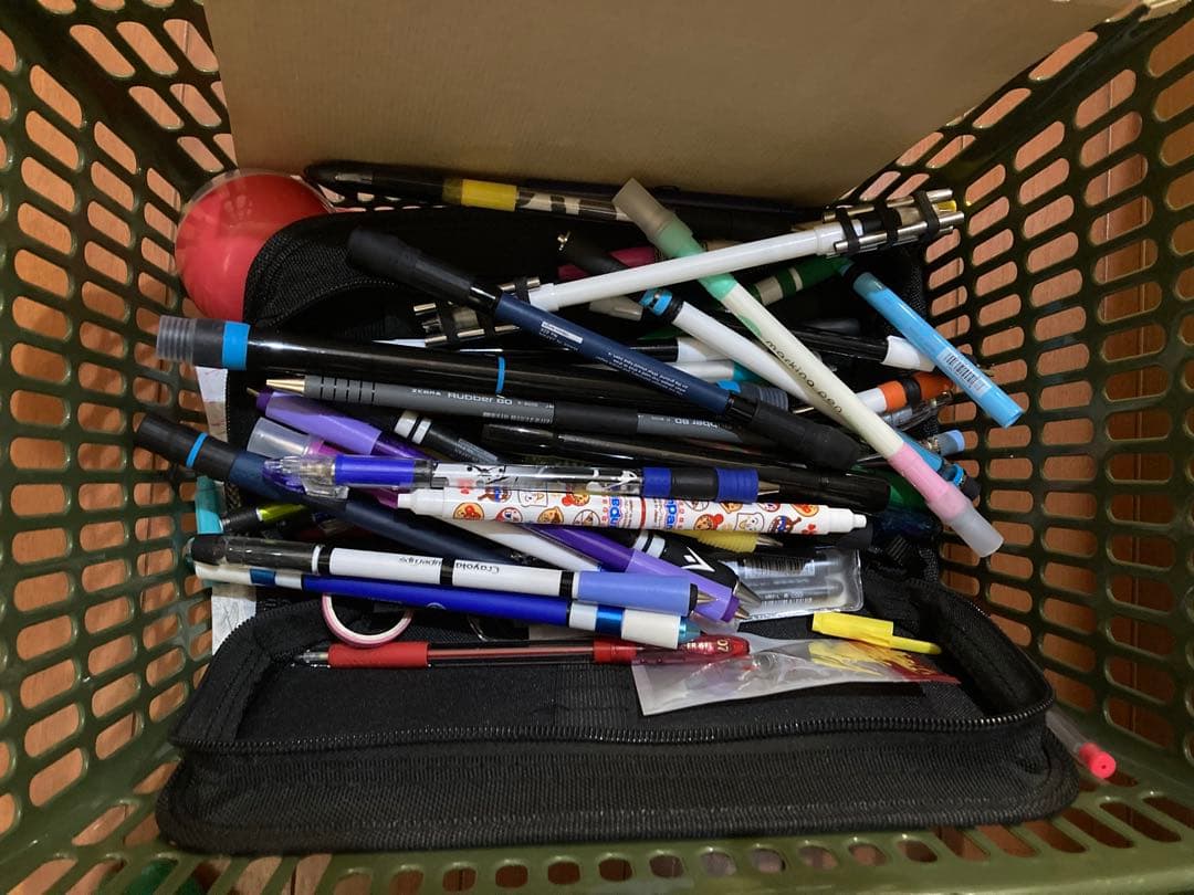 ペン回し　引退品　まとめ売り　バラ売り　値下げ等