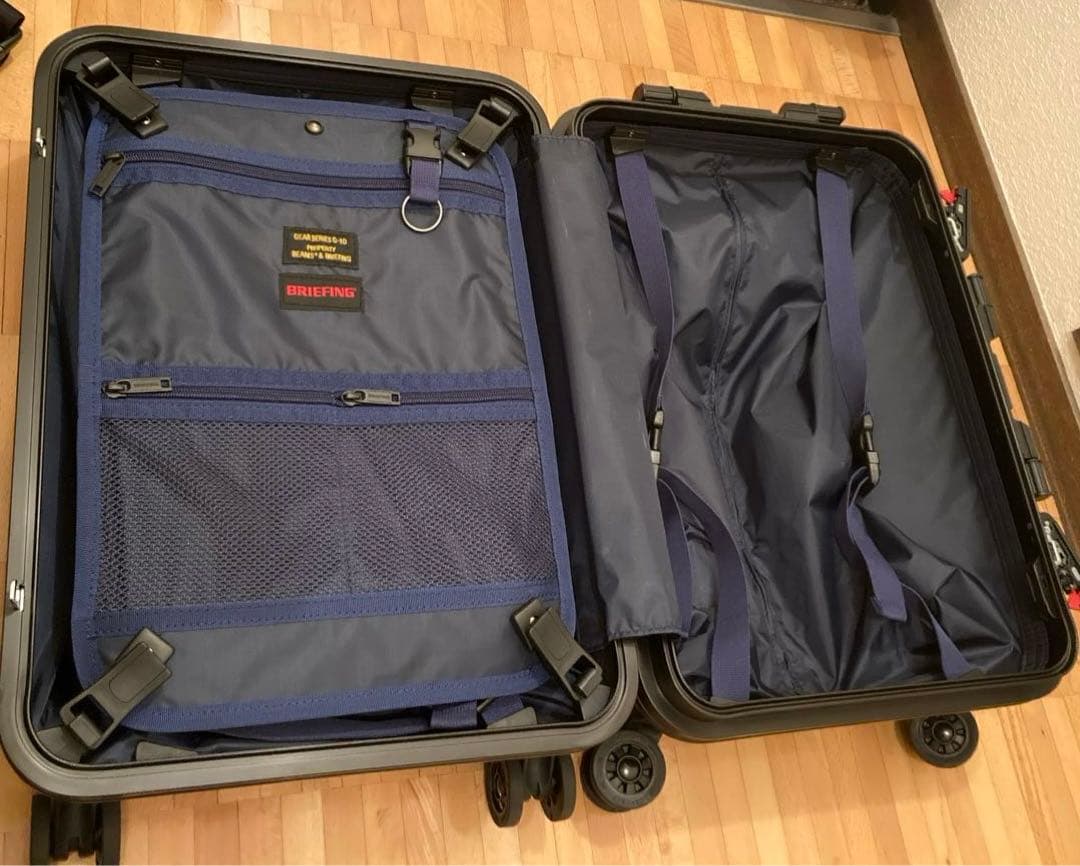 最終値下げ　ブリーフィング　ビームスプラス　キャリーケース　スーツケース　希少