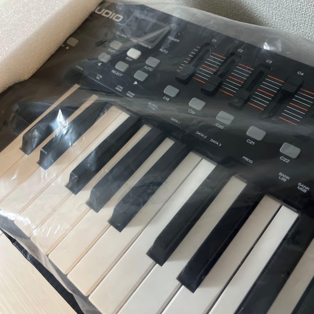 M-AUDIO Oxygen 49 MIDIキーボード