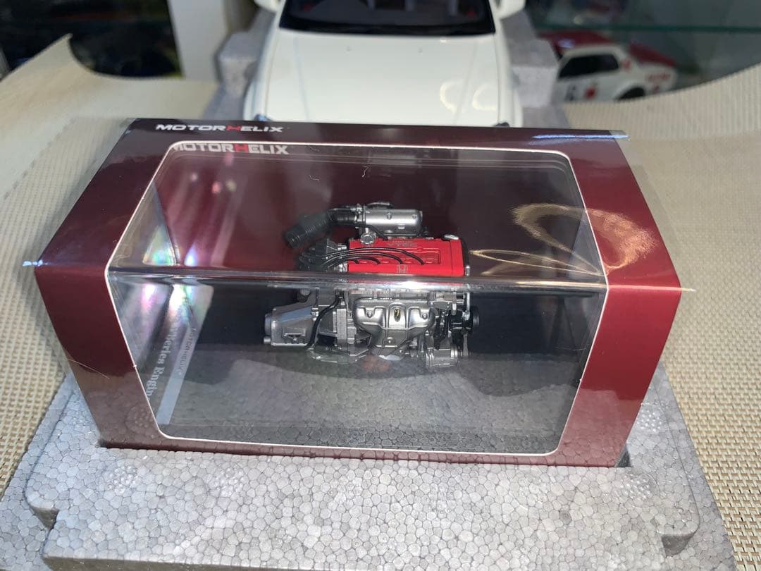 MOTOR HELIX 1/18 ホンダシビックtypeR(ホワイト)