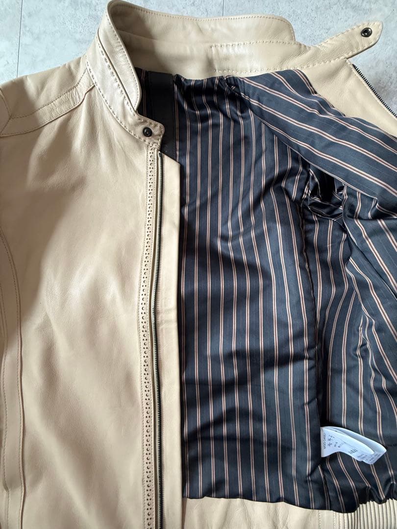 セール中！　C DIEM(カルペディエム) ライダース　M ベージュ新品タグ付き