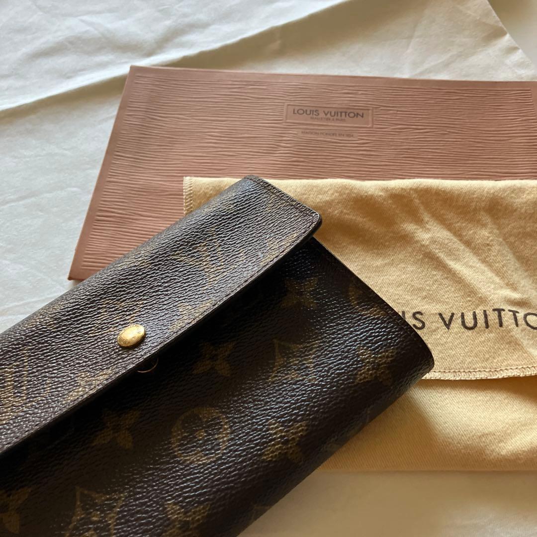 LOUIS VUITTON モノグラム ポルトトレゾー・エチュイ　三つ折り財布