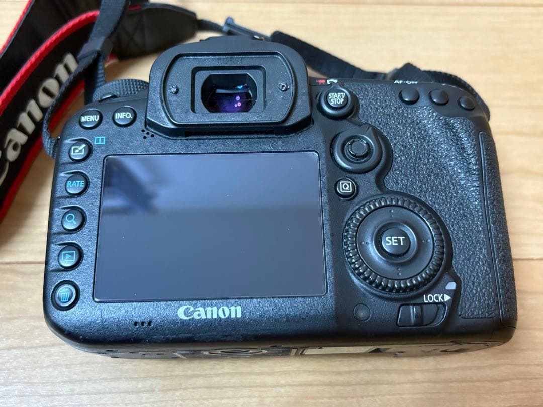 デジタルカメラ Canon eos7d mark2