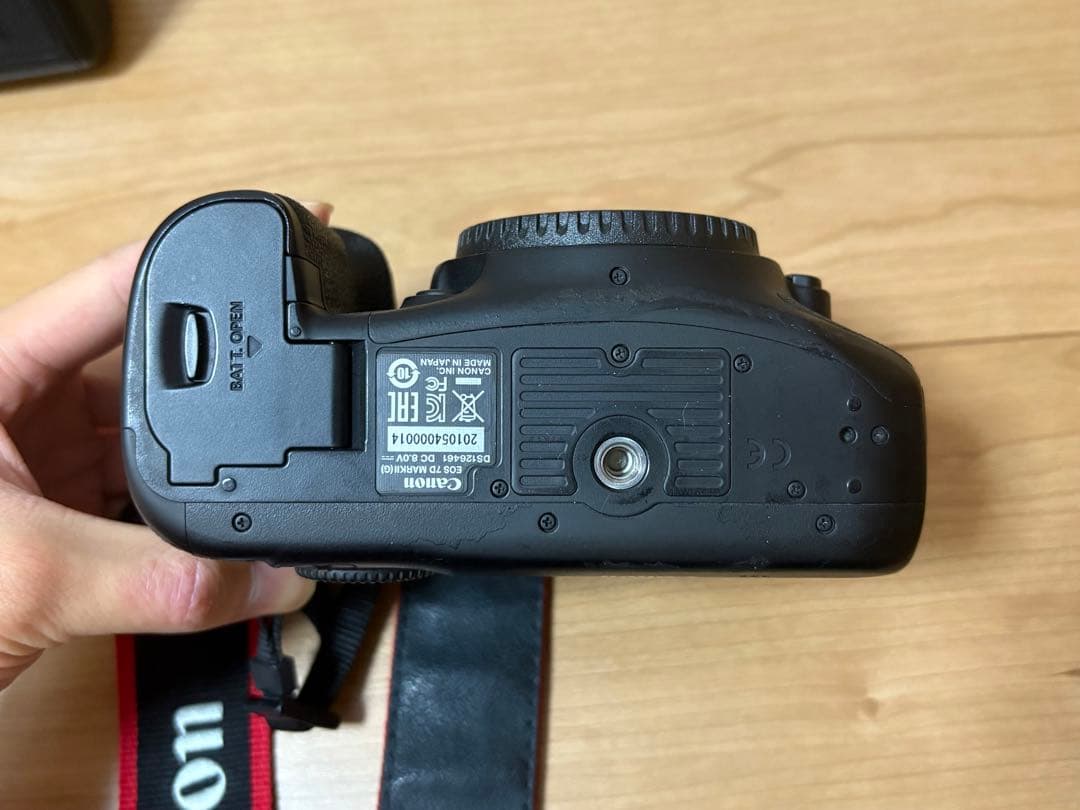 デジタルカメラ Canon eos7d mark2