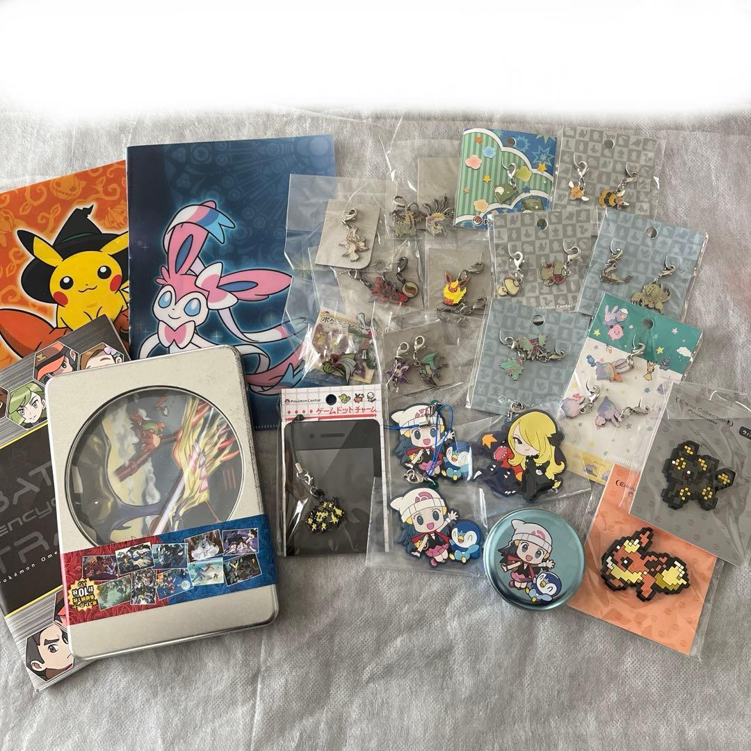 ポケットモンスターのグッズまとめて35点 メタルチャーム ラバーチャーム