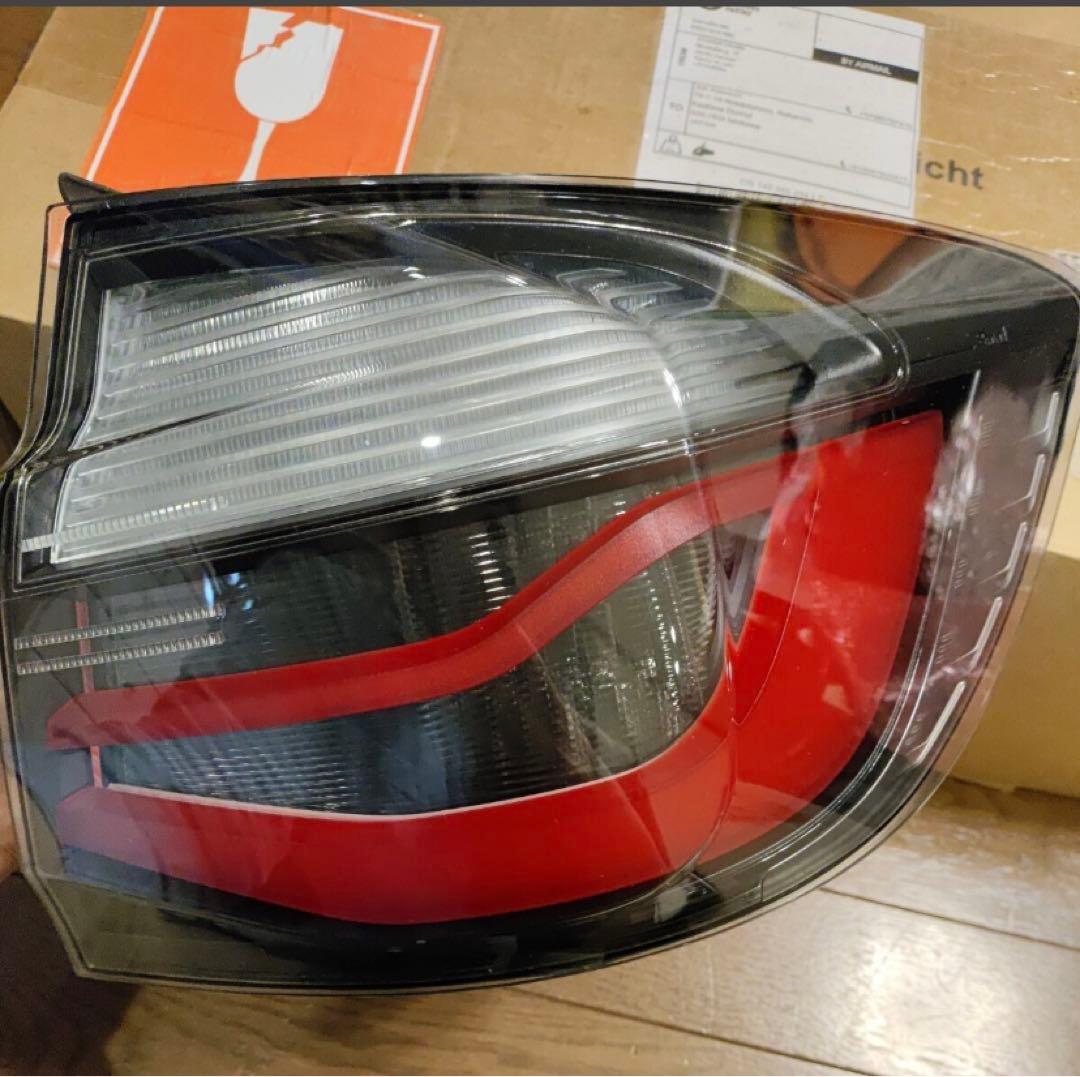 BMW F31 3シリーズ用 M Performance ブラックラインテール