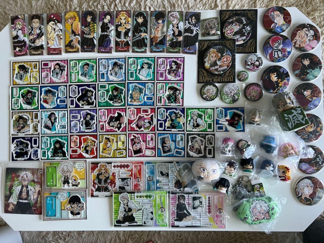鬼滅の刃グッズ　まとめ売り　商品写真5枚あります