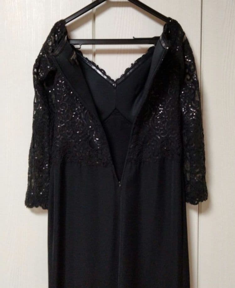 m*a様 TADASHI SHOJI 黒 ドレス サイズ0P ワンピース