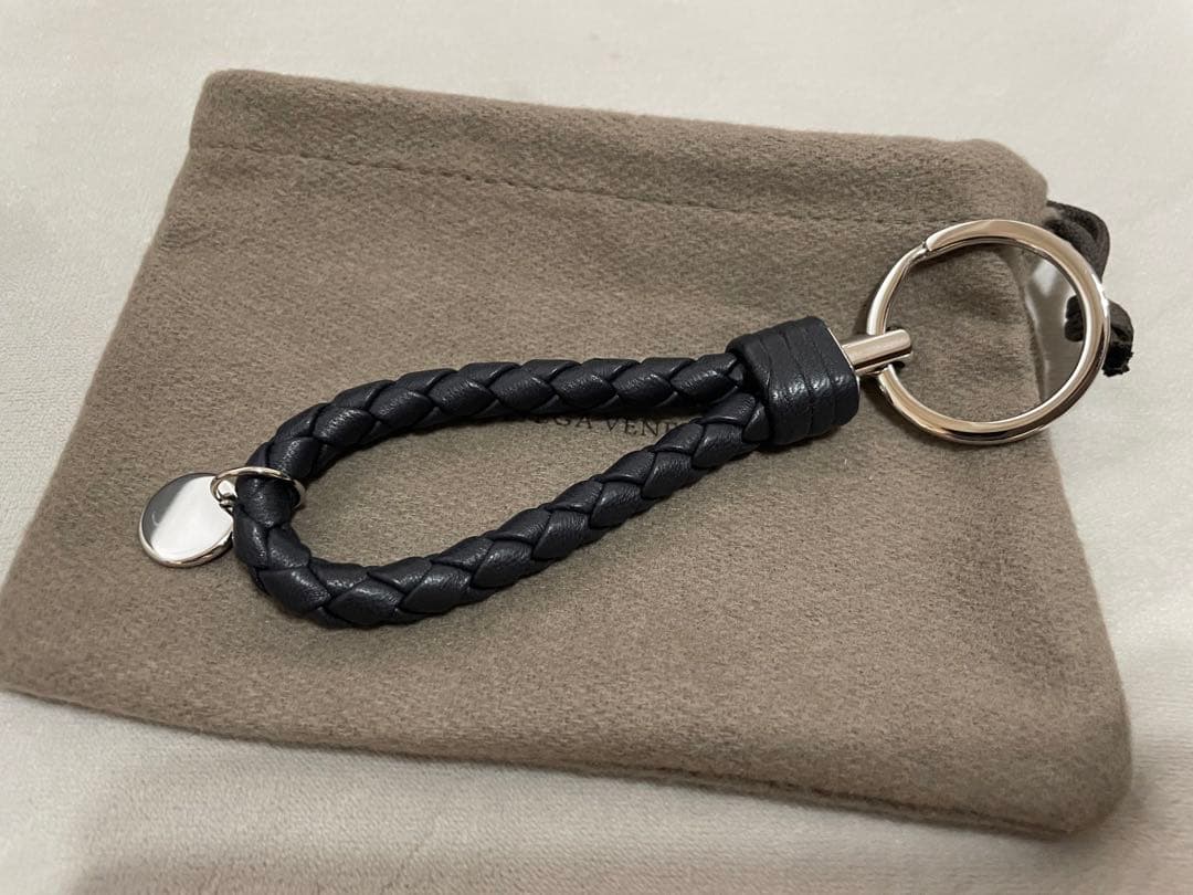 新品ボッテガ キーリング ネルマリンネイビー