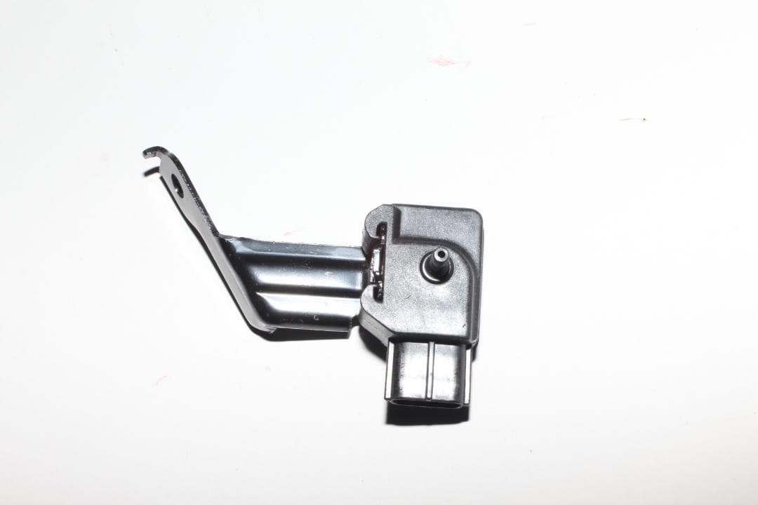 RX-7 FD3S ブーストセンサー 圧力センサー N3A1-18-211 純正