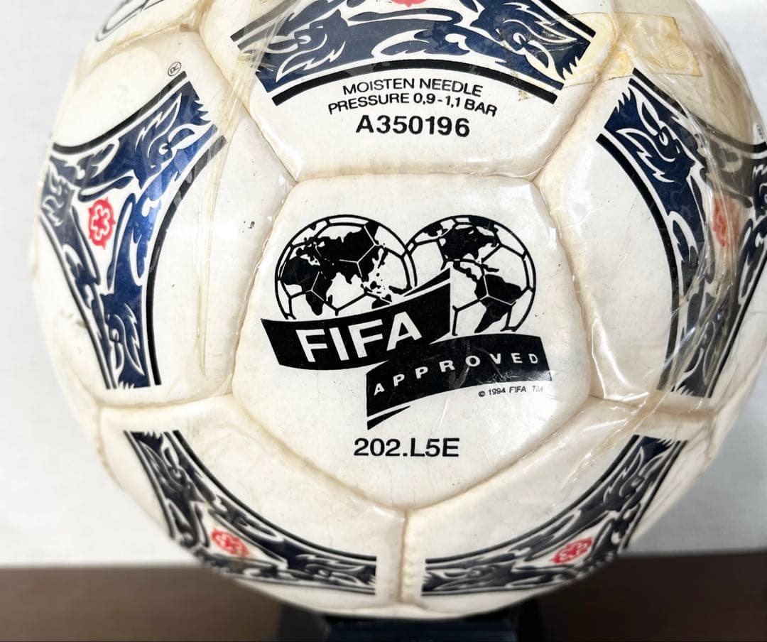 adidas EURO '96 Questra Europa アディダス　ボール