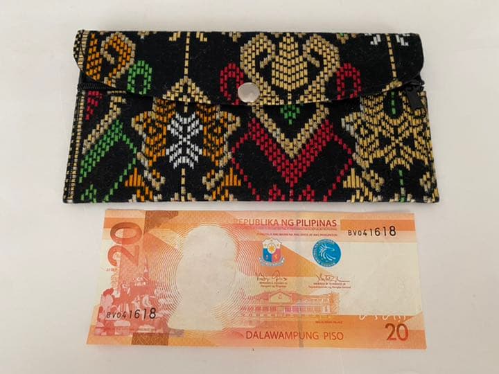 印刷エラー　フィリピン20ペソ札と財布