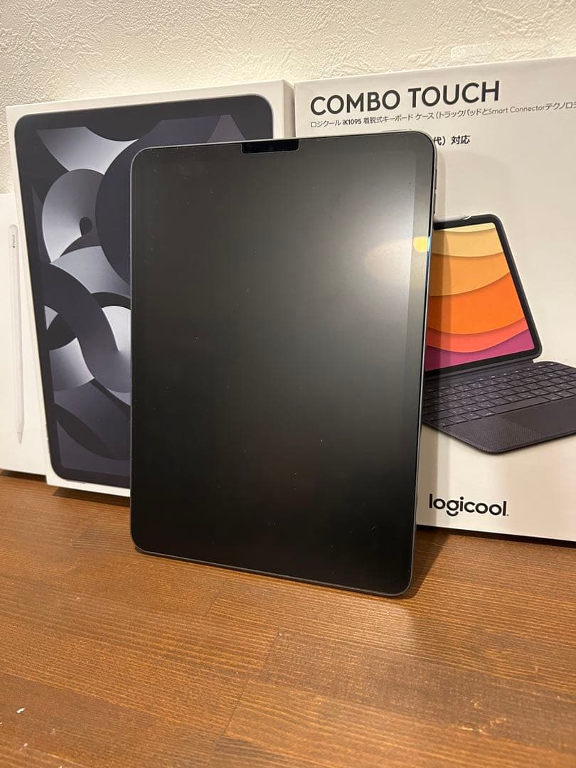 iPad Air 第5世代 Apple Pencil Logicoolケース付き