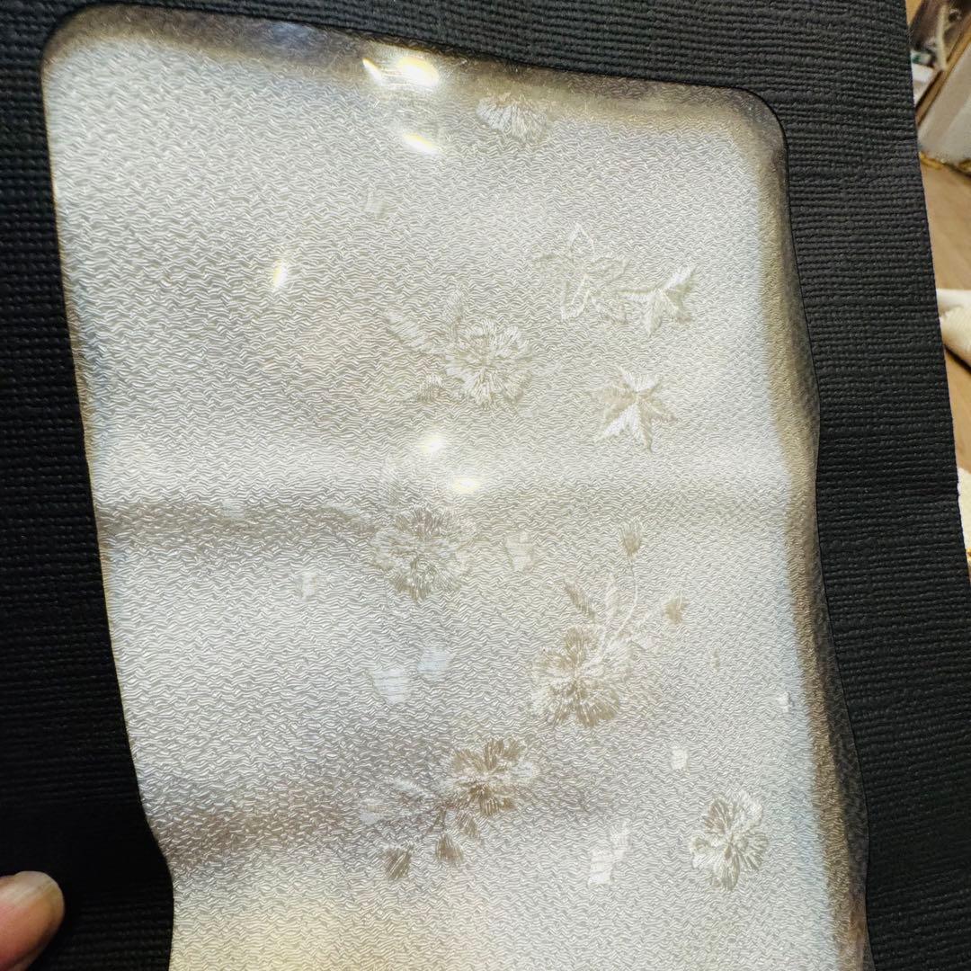 超美品　正絹　振袖用　帯揚げ　帯締め　帯飾り　刺繍襟　5点セット　金　白　パール