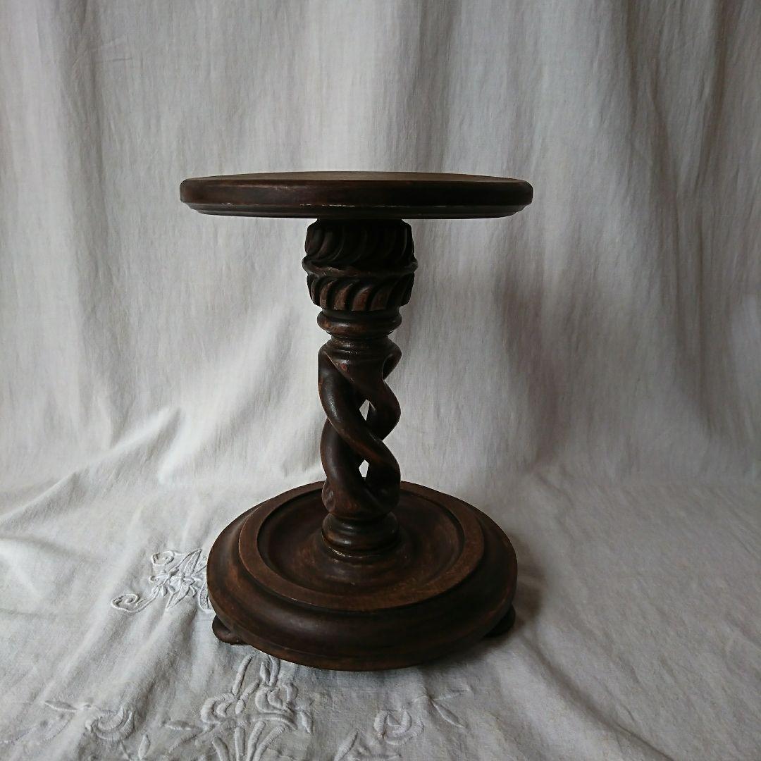 イギリスアンティーク 花台 ツイストレッグ