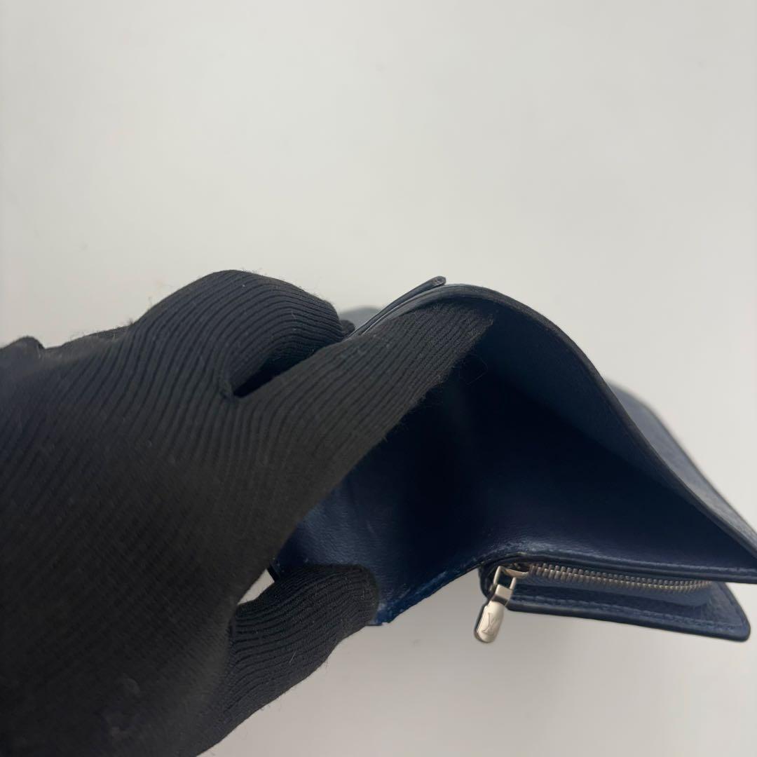 ルイヴィトン ポルトフォイユ クレア アンプラント メタリック