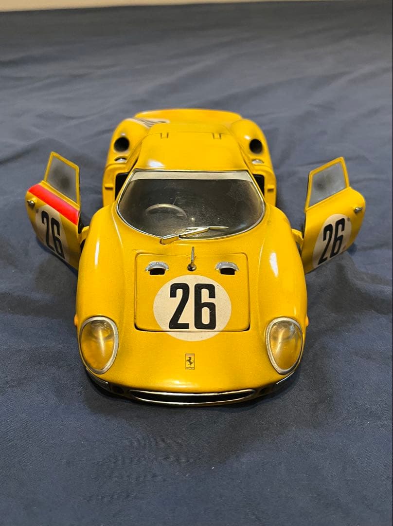フェラーリ 1965 Ferrari 250 LM 1/18