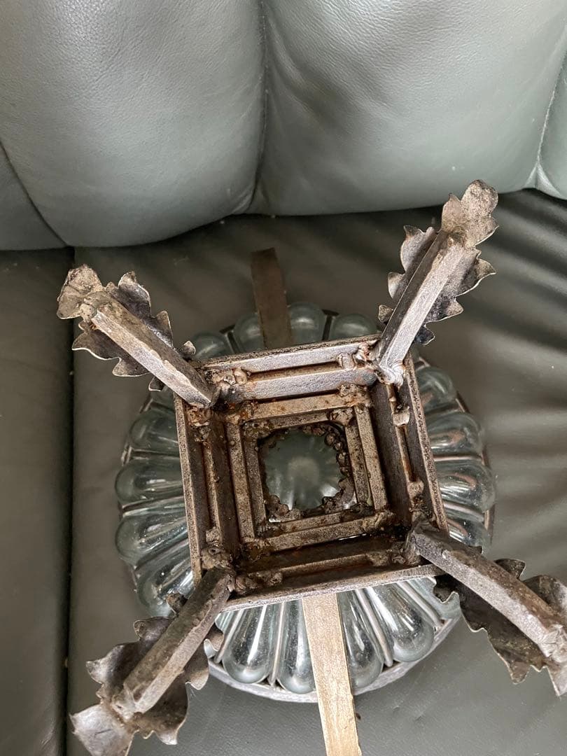 フラワーアレンジの器