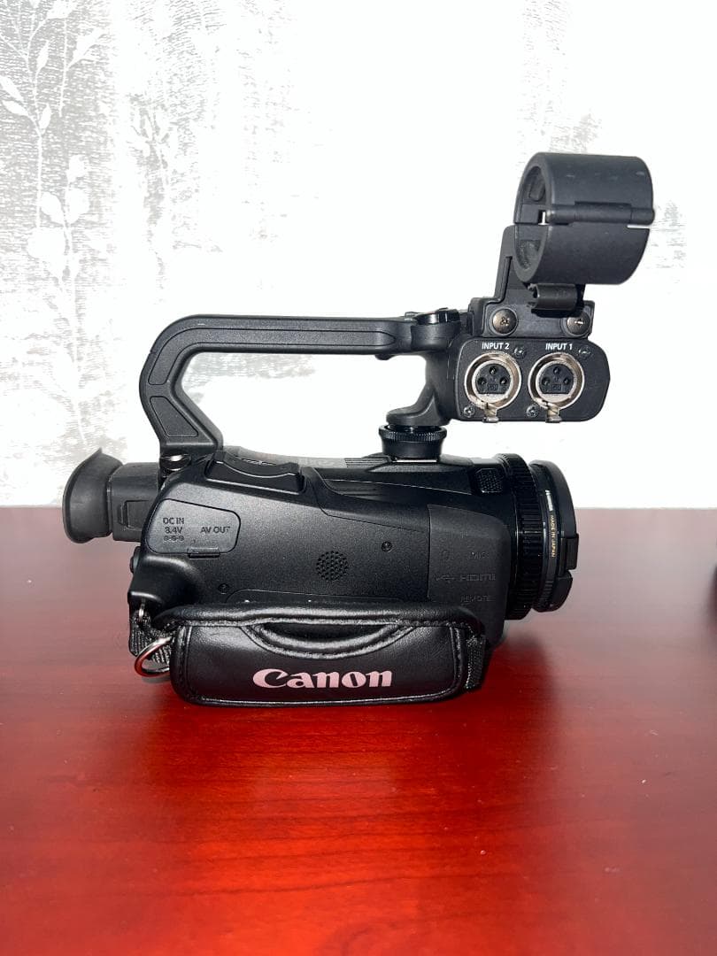 【どんくん】美品 Canon XA20 業務用フルHDビデオカメラ