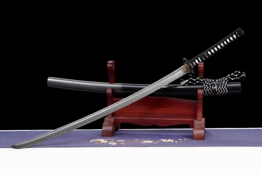 【黒い流星】古兵器 武具 刀装具 日本刀　模造刀 居合刀 武士道 鑑賞用 美術刀