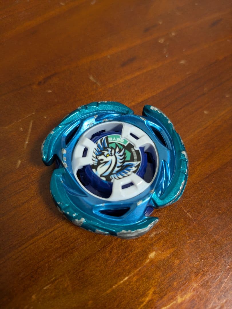 ベイブレードx　エアロペガサス　3-70A　中古品