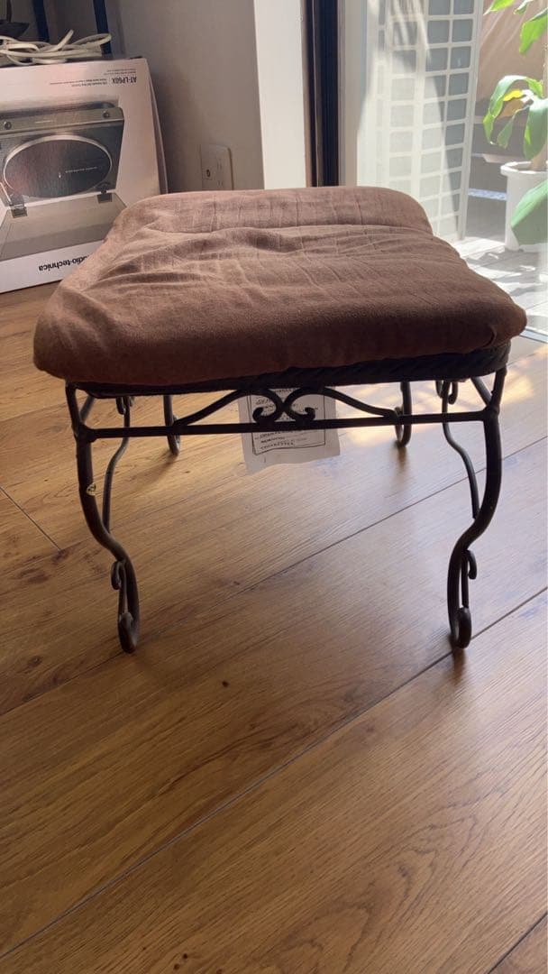 アメリカ輸入品　ヴィンテージ　アンティーク　スツール