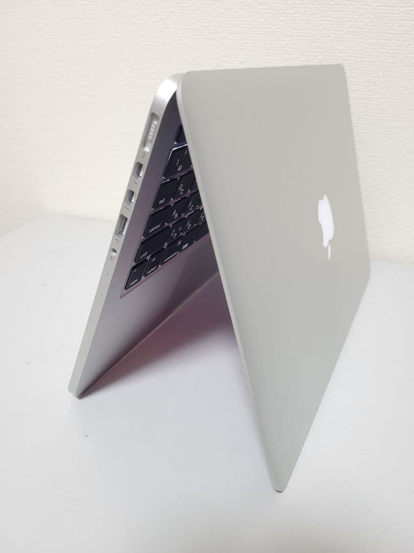 美品　MacBook Pro 13インチ i5/16GB/512GB/17回充電