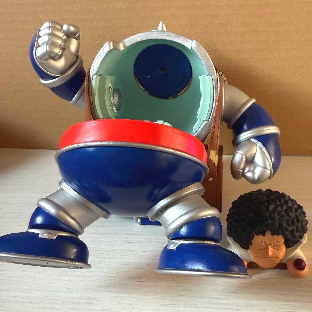 メガハウス　Dr.スランプアラレちゃん　キャラメルマン１号　フィギュア