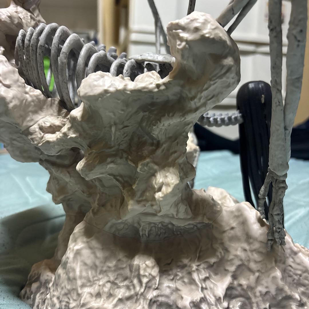 進撃の巨人 一番くじ ラストワン 終尾の巨人 フィギュア　I賞10体付きおまけ⭕️