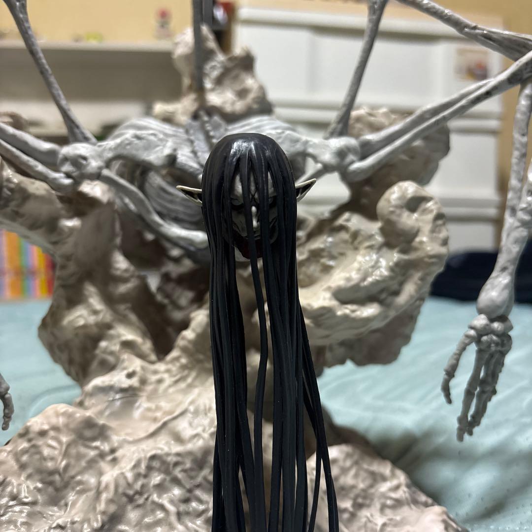 進撃の巨人 一番くじ ラストワン 終尾の巨人 フィギュア　I賞10体付きおまけ⭕️